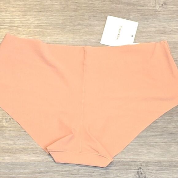 Calvin Klein Invisible Micro Hipster - Picture 5 of 5